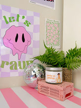 Load image into Gallery viewer, You're so GOLDEN scented candle
